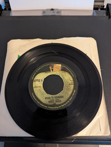 White Trash - Road To Nowhere ( vinyl single) beschikbaar voor biedingen