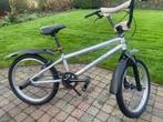 Leuke bmx fiets 18 inch, Ophalen of Verzenden, Zo goed als nieuw, 18 inch, Handrem