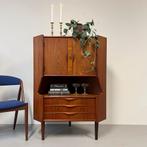 - Vintage hoekkast, barkast •Omann Jun• Denmark -, Huis en Inrichting, Kasten | Overige, Gebruikt, ., Ophalen of Verzenden, .