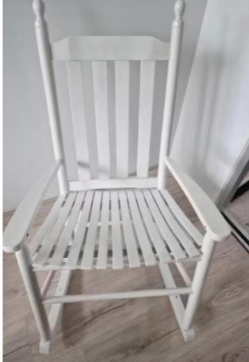 Schommelstoel  beschikbaar voor biedingen