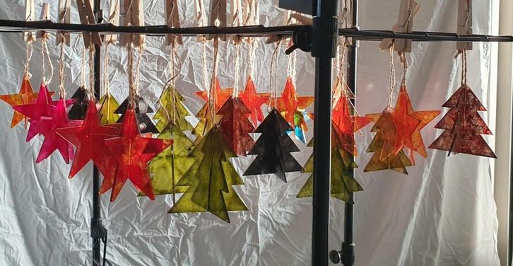 Kunststof hangers, Hobby en Vrije tijd, Feestartikelen, Nieuw, Versiering, Ophalen