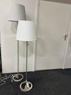 IKEA Nyfors vloerlamp – modern design in geborsteld staal, Huis en Inrichting, D, Ophalen of Verzenden, Zo goed als nieuw, D