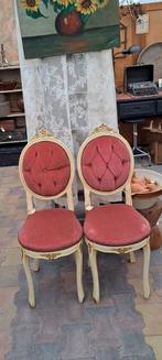 Set van 2 oude Medaillon stoeltjes brocant,vintage,antiek, Twee, Zo goed als nieuw, Ophalen