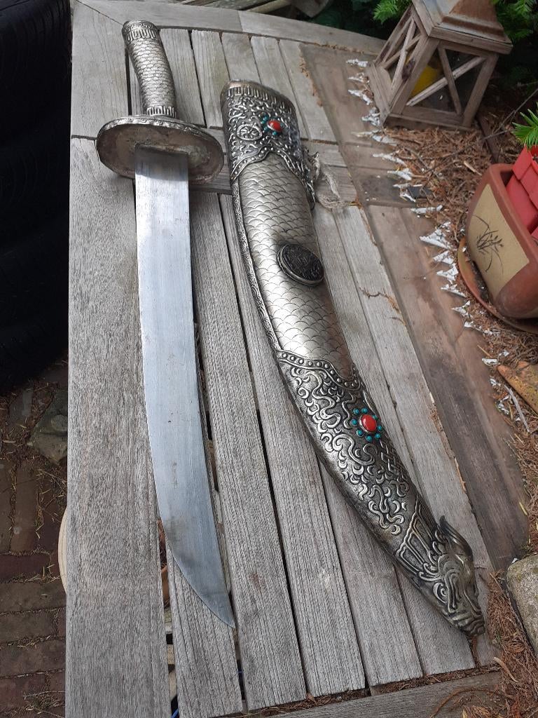 Tibet Gigantisch Antiek Verzilverd/Ingelegd Zwaard en Schede, Verzamelen, Militaria | Algemeen, Ophalen of Verzenden, Overige soorten