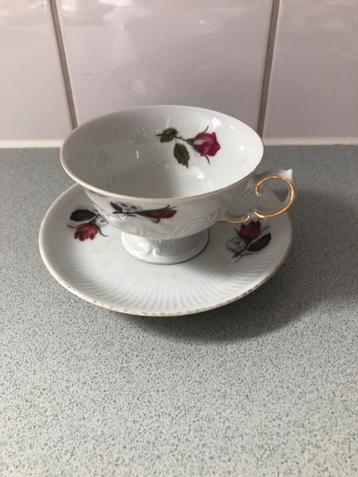 Bavaria servies rozen beschikbaar voor biedingen