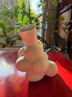Moooi design egg vase, Ophalen, Wit, Aardewerk of Porselein, Zo goed als nieuw