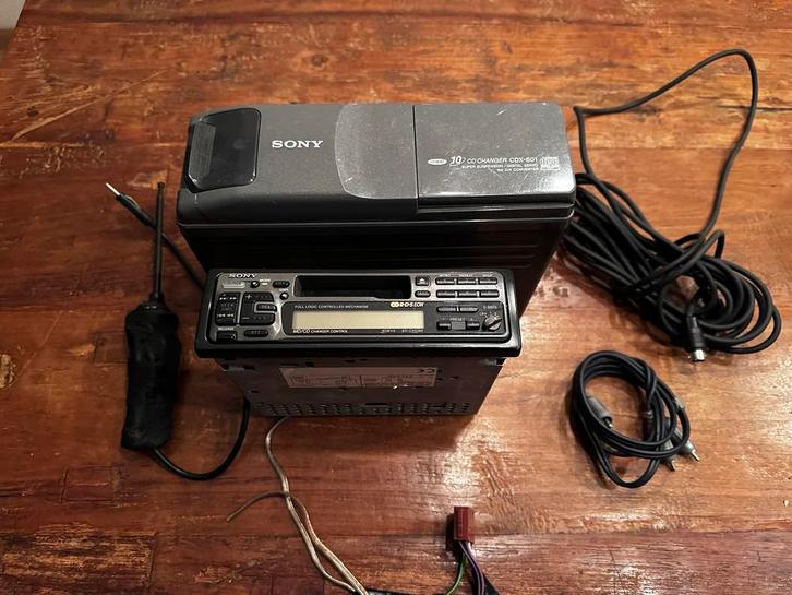 Autoradio met CD wisselaar - Sony XR-C5109R, Auto diversen, Autoradio's, Gebruikt, Ophalen