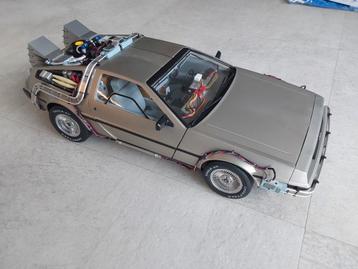 DeLorean Eaglemoss 1:8 beschikbaar voor biedingen