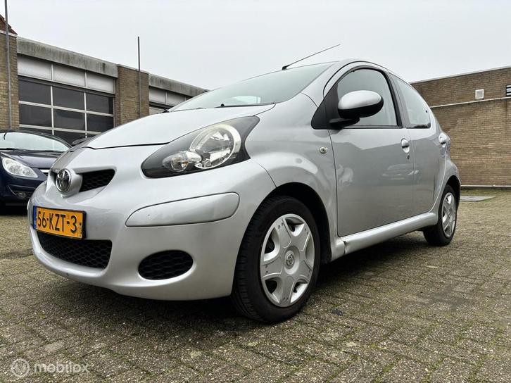 Toyota Aygo 1.0-12V Comfort / APK 02-2026 / 5 deuren, Auto's, Toyota, Bedrijf, Te koop, Aygo, ABS, Airbags, Alarm, Centrale vergrendeling