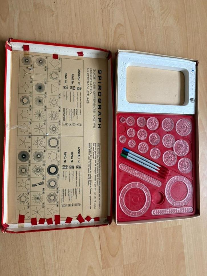 vintage spirograph teken en ontwerpset originele doos compl., Kinderen en Baby's, Speelgoed | Educatief en Creatief, Zo goed als nieuw