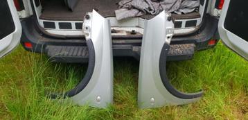 OPEL CORSA C VOORSCHERMEN LV+RV  beschikbaar voor biedingen