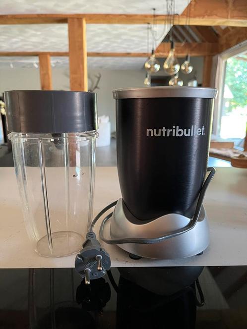 Nutribullet 900W, Witgoed en Apparatuur, Keukenmixers, Zo goed als nieuw, Minder dan 1 liter, 1 snelheid, Ophalen
