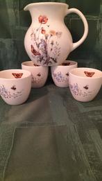 Jet Flowers of The Fields waterkan met 4 mokjes, Huis en Inrichting, Keuken | Servies, Nieuw, Ophalen of Verzenden, Overige stijlen