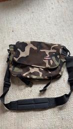 Eastpak schoudertas camouflage, Ophalen of Verzenden, Zo goed als nieuw