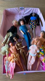 Vintage Barbie poppen in koffertje, Ophalen of Verzenden, Zo goed als nieuw, Pop