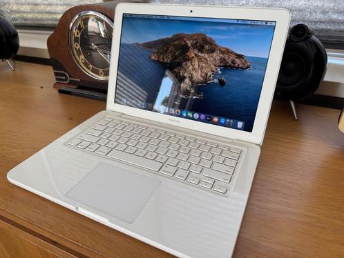Apple MacBook (wit) Mid 2010, Computers en Software, Apple Macbooks, Gebruikt, MacBook, 13 inch, 2 tot 3 Ghz, 256 GB, 8 GB, Qwerty