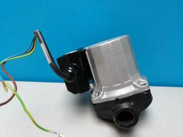 Cv pomp Intergas KK HR/HRE na 2006 Wilo RS15/4.1 (15-50-130) beschikbaar voor biedingen