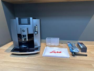 Jura E8 Dark Inox Koffiemachine, 2023 Garantie beschikbaar voor biedingen