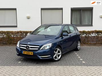 Mercedes-Benz B-klasse 200 Ambition LEER XENON APK TOP STAAT beschikbaar voor biedingen