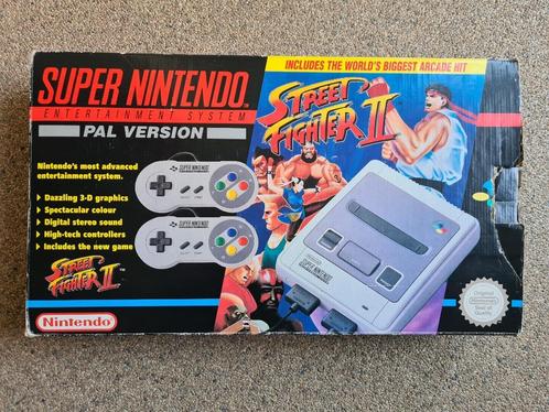 SUPER NINTENDO STREET FIGHTER II, Spelcomputers en Games, Spelcomputers | Nintendo Super NES, Gebruikt, Met 2 controllers, Met games