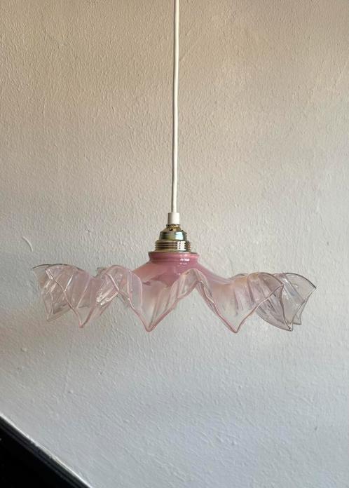 Vintagen glazen teardrop roze hanglamp frans bloem bladeren, Huis en Inrichting, Lampen | Hanglampen, Nieuw, Minder dan 50 cm
