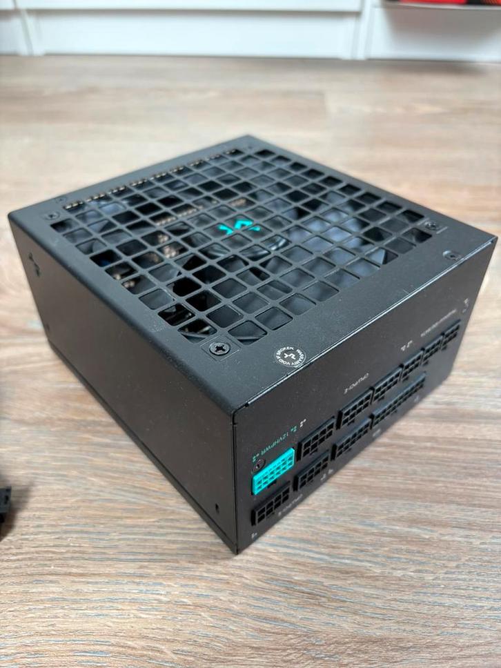 Deepcool 850W computer voeding, Computers en Software, Interne voedingen, Gebruikt, Ophalen of Verzenden