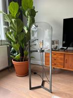 Livin24 Industriële vloerlamp | glazen bol | Cupid |design, Ophalen, Zo goed als nieuw