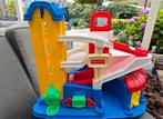 Te koop garage fisher price, Kinderen en Baby's, Speelgoed | Fisher-Price, Ophalen of Verzenden, Zo goed als nieuw, Speelset