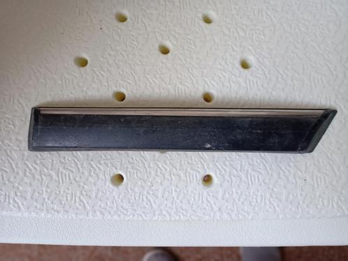 Bmw e24 6 serie trim voorzijde rechts spatbord, Auto-onderdelen, Overige Auto-onderdelen, BMW, Gebruikt, Verzenden