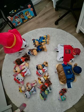 Paw patrol knuffels  beschikbaar voor biedingen