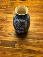 Antiek porseleinen vaasje, Antiek en Kunst, Ophalen of Verzenden