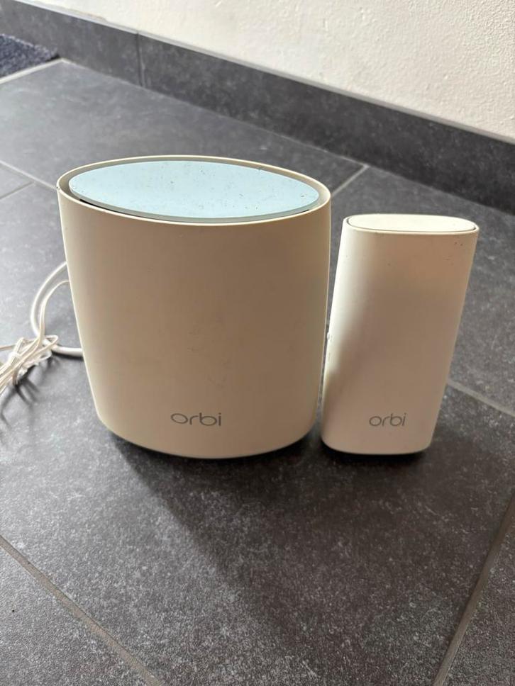 Netgear Orbi Mini Router RBR40, Computers en Software, Routers en Modems, Gebruikt, Router, Ophalen