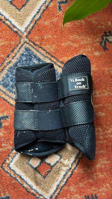 Beschermers brush boot 3D mesh back on track full beschikbaar voor biedingen