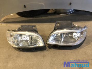 SEAT IBIZA 2 6K1 koplamp links rechts beschikbaar voor biedingen