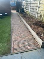 Gratis klinkers, Ophalen of Verzenden, Zo goed als nieuw, Composiet