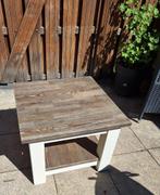2 x tafeltje 60,5x 60,5x46 cm. Zeer zwaar hout.wit en bruin, Huis en Inrichting, Tafels | Salontafels, Ophalen, 50 tot 100 cm