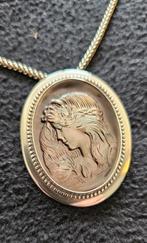 Zilveren parelmoeren camee, broche/hanger., Ophalen of Verzenden, Zo goed als nieuw, Zilver, Zilver
