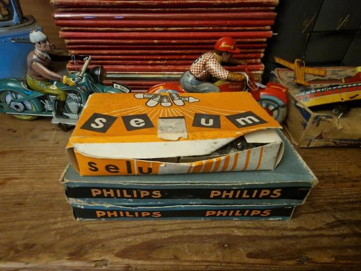 Lampjes voor blikken speelgoed, Antiek en Kunst, Antiek | Speelgoed, Ophalen of Verzenden