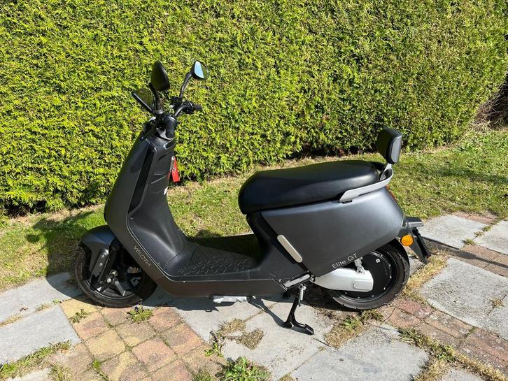Yadea G5 Elite GT - te koop met vele extras!, Fietsen en Brommers, Snorfietsen en Snorscooters, Zo goed als nieuw, Overige merken
