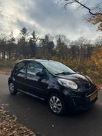 Citroën C1 1.0i 68PK 5D 2013 Zwart 5 deurs, Auto's, Voorwielaandrijving, Stof, Zwart, 4 stoelen