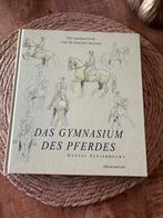 Te koop boek das Gymnasium des Pferdes, Dieren en Toebehoren, Ophalen of Verzenden, Zo goed als nieuw, Overige soorten