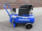 Compressor Metabo Basic 300, Doe-het-zelf en Verbouw, Compressors, 25 tot 100 liter, Ophalen, Zo goed als nieuw, 6 tot 10 bar
