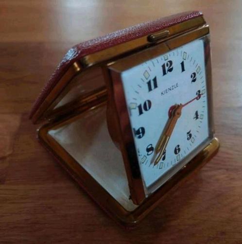 Vintage KIENZLE mechanische reiswekker (7x7x2,5), izgst!, Witgoed en Apparatuur, Wekkers, Zo goed als nieuw, Analoog, Ophalen of Verzenden