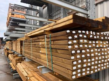 Regels scandinavisch vuren geimpregneerd 45x70 A-kwaliteit beschikbaar voor biedingen