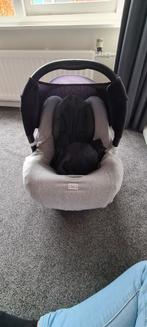 Maxi cosi met accessoires, Ophalen, Autogordel, Zo goed als nieuw, 0 t/m 13 kg