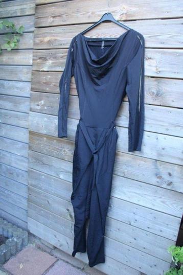 Jumpsuit zwart ZIP73 mt M travelstof Vaste prijs beschikbaar voor biedingen