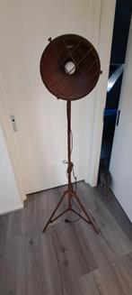Emma Vloerlamp Roest - Zo goed als nieuw!, Huis en Inrichting, Lampen | Vloerlampen, 100 tot 150 cm, Ophalen of Verzenden, Zo goed als nieuw