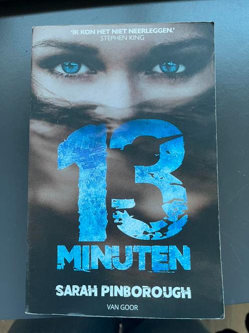 Sarah Pinborough - 13 minuten, Boeken, Thrillers, Zo goed als nieuw, Nederland, Ophalen of Verzenden