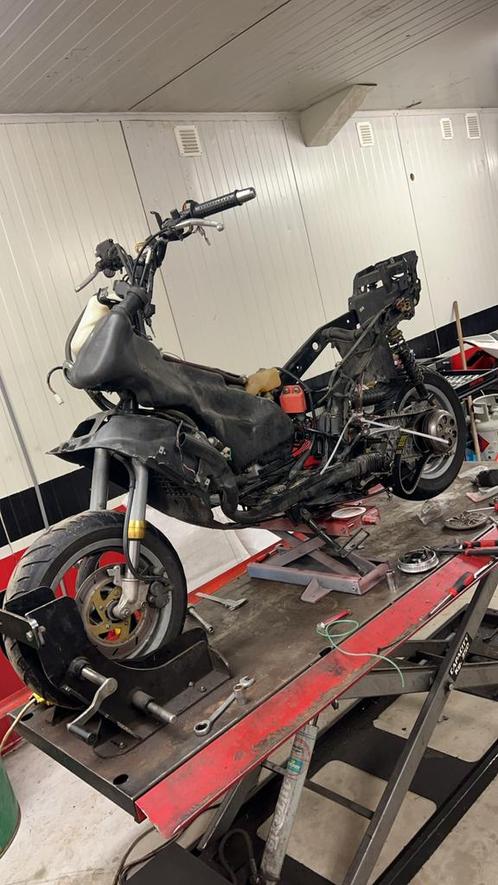 Scooter monteur, Diensten en Vakmensen, Auto en Motor | Monteurs en Garages