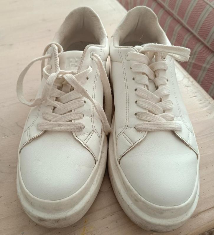 4 paar sneakers, Puma, Nike, Cruyff, pull bear, Kleding | Heren, Schoenen, Zo goed als nieuw, Sneakers of Gympen, Overige kleuren